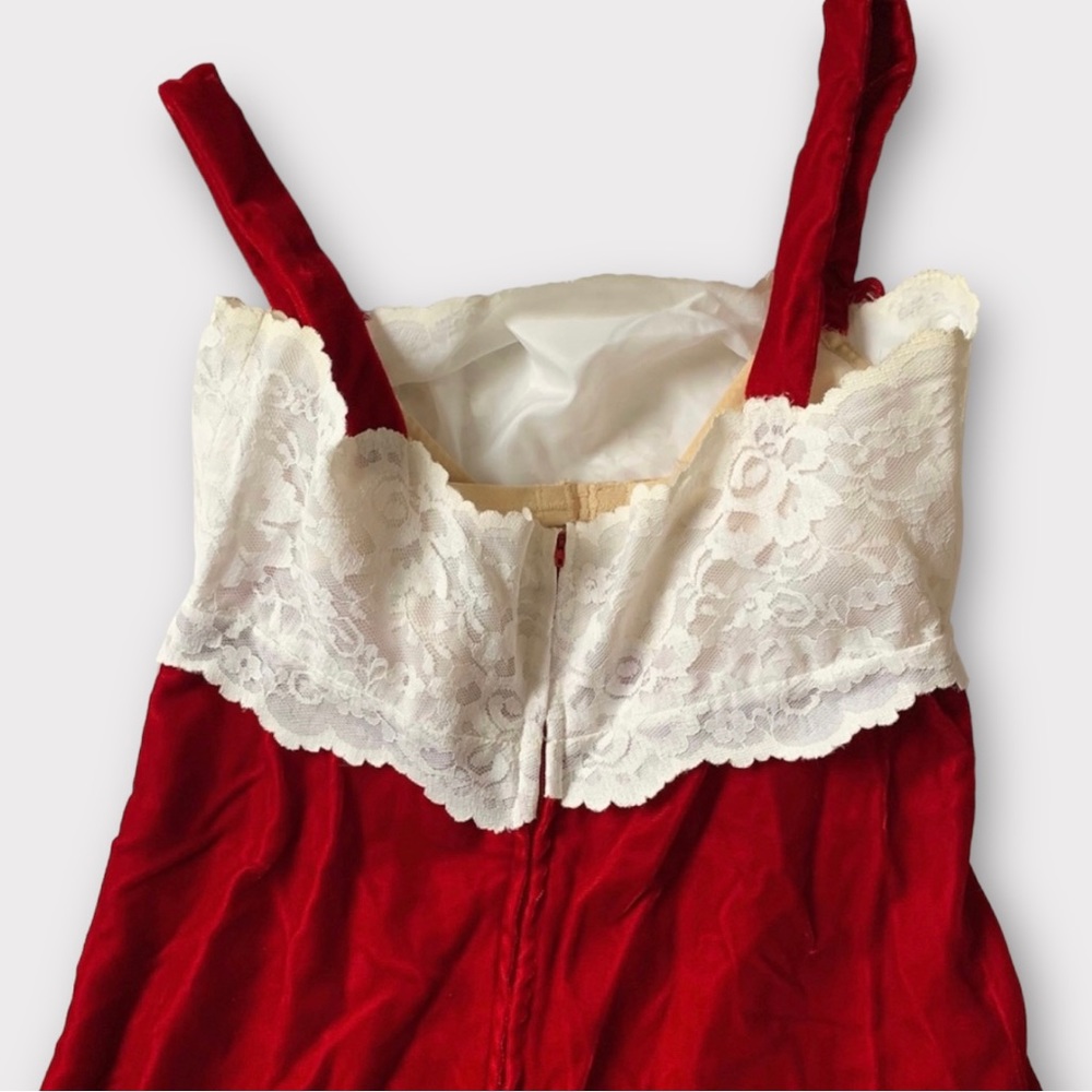 Vintage 70s Red Velvet & White Lace Formal/Party Maxi Dress - Picture 10 of 10